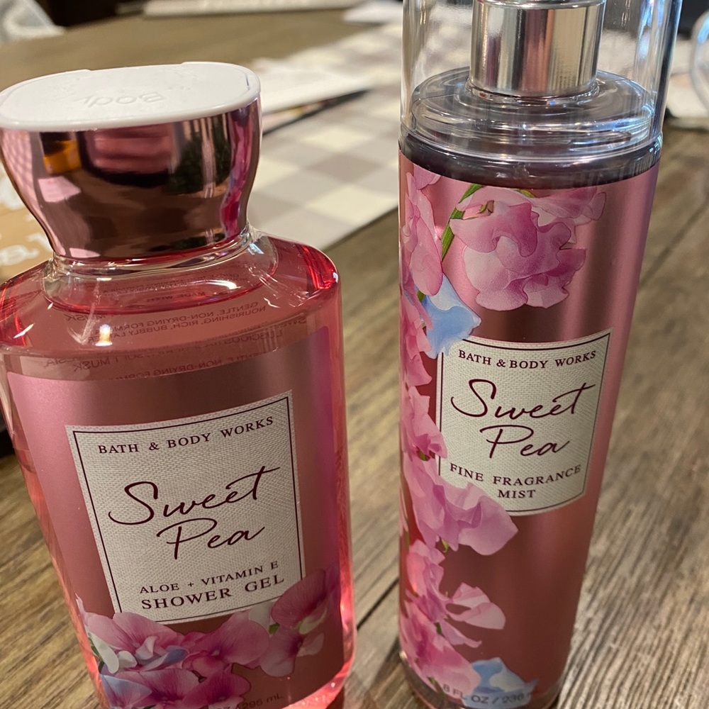 Sweet pea bath & body works